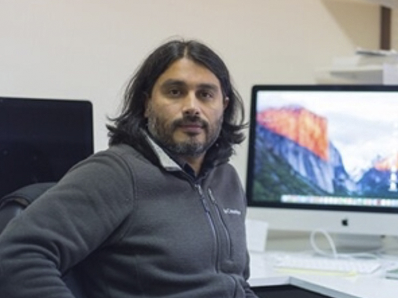 Dr. Sergio Neira